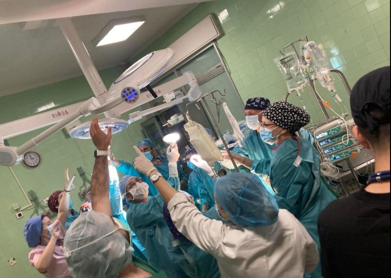 Θεσσαλονίκη: Χριστουγεννιάτικα δώρα ζωής από 57χρονο δότη οργάνων – Χάρισε νεφρούς και κερατοειδείς