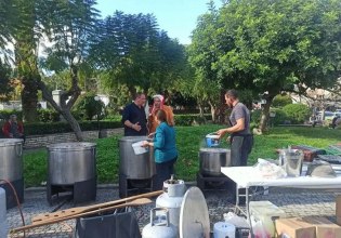 Κρήτη: Κινητοποίηση στο Ρέθυμνο από αγρότες και κτηνοτρόφους – Μοίρασαν κρεατόσουπα στους πολίτες