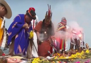 Περού: Σαμάνοι προβλέπουν για το 2026 ασθένεια Τραμπ, πτώση Μαδούρο και τέλος του πολέμου στην Ουκρανία