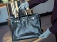 Hermès: Μια ακόμη Birkin πωλήθηκε για 2,45 εκατ. ευρώ