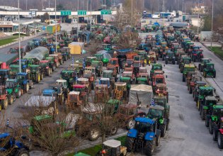 Αγρότες: «Σήμα» για κλιμάκωση των κινητοποιήσεων από τους αγρότες – Ξεκινά η Πανελλαδική σύσκεψη των μπλόκων