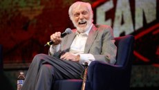 Ο Ντικ Βαν Ντάικ παραμέλησε την οικογένειά του για χάρη της καριέρας του – «Πάλευα να ξεφύγουμε από τη φτώχεια»