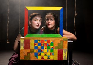 «Ένα κουκλόσπιτο» του Χένρικ Ίψεν από την ομάδα Loxodox στη Σκηνή Μπέκετ