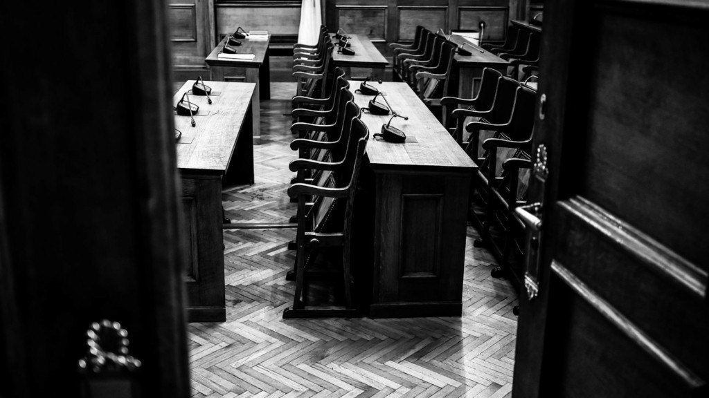 Το φροντιστήριο του «Φραπέ» θα είναι τόσο καλό όσο αυτό για τον «μπροστινό» του Λαβράνου στην υπόθεση των υποκλοπών;