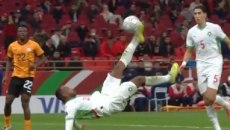 Μέγας Ελ Κααμπί:  Εκλεψε ξανά την παράσταση – σούπερ γκολ με «ψαλιδάκι»! (vids)