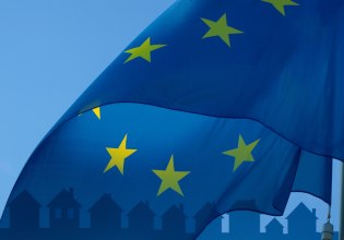 Στέγαση: «Αλλαγή μοντέλου» – Έκθεση 75 σημείων για το σχέδιο της Κομισιόν που αναμένεται εντός Δεκεμβρίου