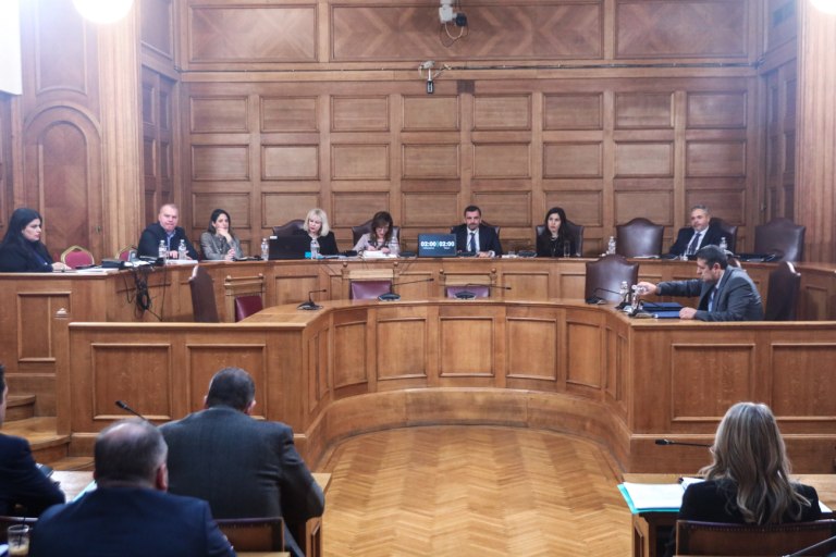 Εξεταστική – ΟΠΕΚΕΠΕ: Στην Επιτροπή καταθέτουν Παπασταύρου και Μπρατάκος – Live η συνεδρίαση