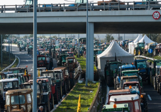 Αγρότες: Κλείνουν αύριο τις σήραγγες των Τεμπών για τα φορτηγά – Συνεχίζουν το άνοιγμα διοδίων