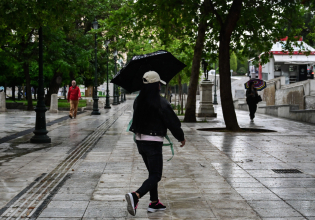 Καιρός: Βροχερό το σκηνικό την Κυριακή – Πού θα εκδηλωθούν καταιγίδες
