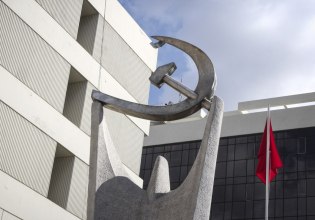Επιστολή του ΚΚΕ στην ΕΕ: Καταγγέλλει την κυβέρνηση και ζητά μέτρα για τους αγρότες