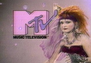 «Το MTV ήταν σαν την Καμπούλ. Κορίτσια που έπιναν τεκίλα, υπάλληλοι που διακινούσαν κοκαΐνη, πυρκαγιές στα γραφεία»