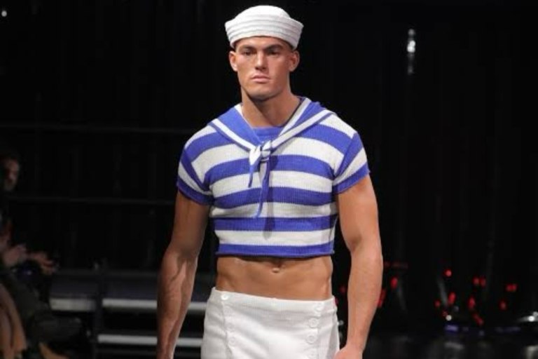 Ωραίο το πουλόβερ σου - Μήπως είναι φτιαγμένο από μαλλί gay προβάτων;