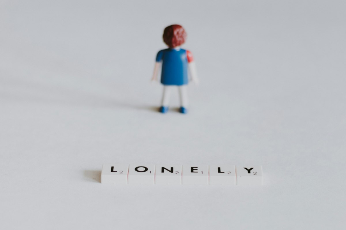 «Rage Bait», «παρακοινωνικός» – Οι δυστοπικές λέξεις που καθόρισαν το 2025, μέχρι στιγμής