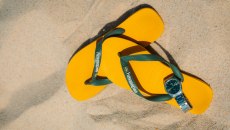 Havaianas – Και για ποιον λόγο, παρακαλώ, η Δεξιά μποϊκοτάρει τις αγαπημένες σαγιονάρες της Βραζιλίας;