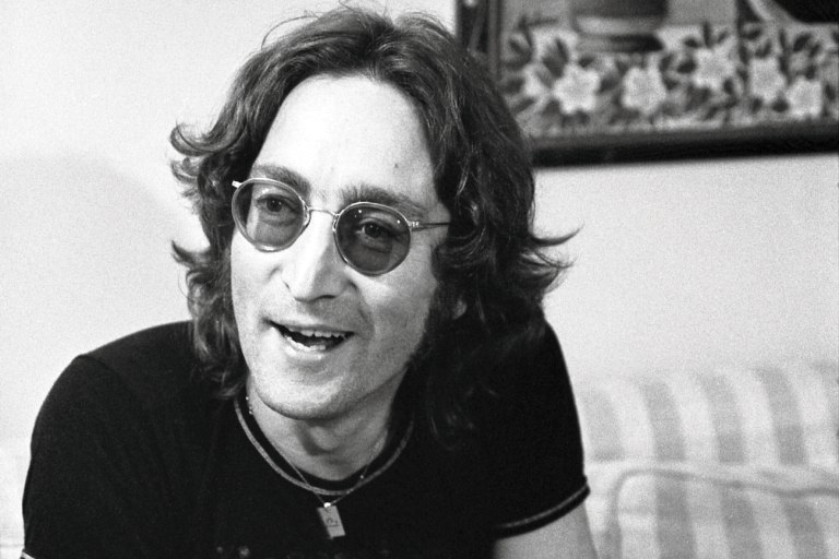 Όταν ο Τζον Λένον τρέλανε τους πάντες βγάζοντας ένα μαχαίρι σε ένα πάρτι στη Νέα Υόρκη