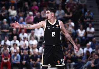 Αποχώρησε με ενοχλήσεις ο Ντε Κολό – Δύσκολα με Ολυμπιακό