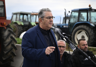 Κουτσούμπας: Οι αγρότες «ανοίγουν δρόμους» για να δυναμώσει ο αγώνας για το δίκιο και την επιβίωση του λαού