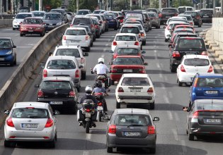 Κίνηση στους δρόμους: Στο «κόκκινο» ο Κηφισός – Καθυστερήσεις στην Αττική Οδό