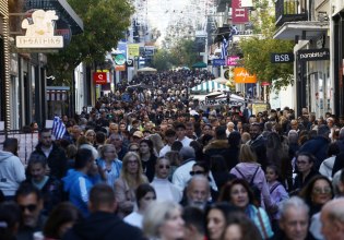 «Πρεμιέρα» την Πέμπτη για το εορταστικό ωράριo – Ποιες Κυριακές θα είναι ανοιχτά τα καταστήματα