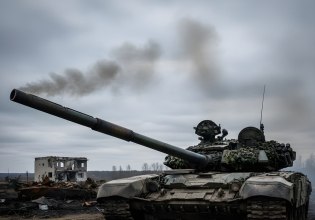 Ουκρανία: Έντονη παρασκηνιακή κινητικότητα εν μέσω νέων τετελεσμένων στα πολεμικά μέτωπα