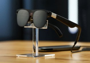 Η Google βγάζει τα πρώτα γυαλιά με τεχνητή νοημοσύνη του Gemini – Τι θα μπορούν να κάνουν