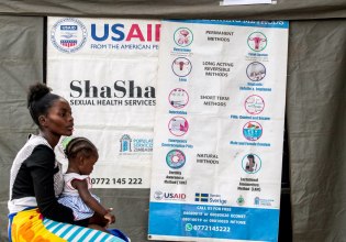 Τα 5 μεγάλα πλήγματα που έφερε το 2025 (και η κυβέρνηση Τραμπ) στα δικαιώματα των γυναικών