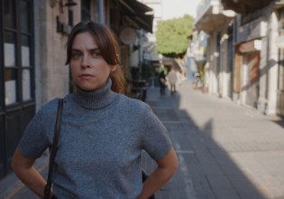 Η γη της ελιάς: Επιστρέφει με ένα διπλό επεισόδιο