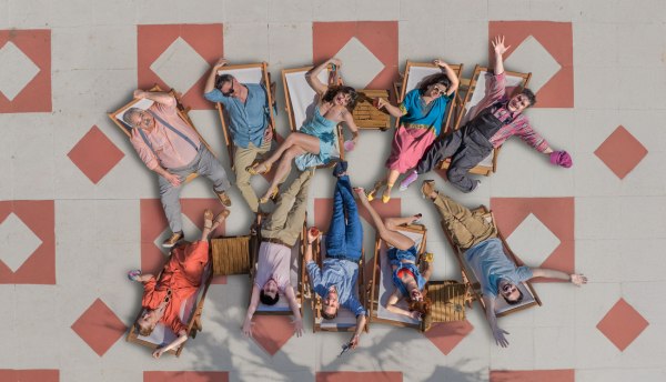 HOTEΛ ΕΛVIRA: Το μυστήριο με το νησί όπου διαδραματίζεται η πιο feelgood σειρά της ελληνικής τηλεόρασης