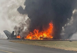 Συντριβή αεροσκάφους σε αεροδρόμιο της Βόρειας Καρολίνας – Άγνωστος ο αριθμός των θυμάτων
