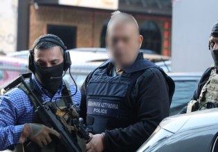 Προθεσμία για να απολογηθούν την Πέμπτη έλαβαν ο «Έλληνας Εσκομπάρ» και οι άλλοι τέσσερις συλληφθέντες