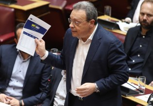 Φάμελλος σε Μητσοτάκη: Ώρα να φεύγετε το συντομότερο δυνατόν για να ανασάνει η πατρίδα μας