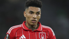 Ο διαιτητής χάρισε αποβολή στον Ντίας κόντρα στη Νότιγχαμ και ένα λεπτό μετά άνοιξε το σκορ η Μάντσεστερ Σίτι