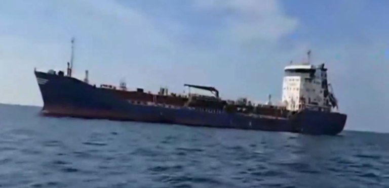 Ιράν: Οι Φρουροί της Επανάστασης κατέσχεσαν δεξαμενόπλοιο με «λαθραίο ντίζελ»