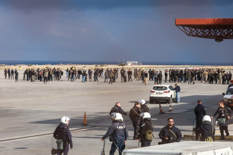 Καταγγελία Τριανταφυλλάκη από Κρήτη: «Μας πυροβόλησαν με πλαστικές σφαίρες» – Ενισχύονται οι αστυνομικές δυνάμεις