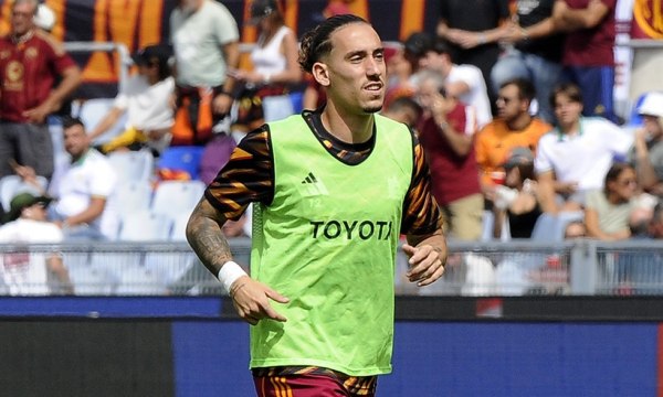 «Εκτός πλάνων στη Ρόμα ο Τσιμίκας – Πιθανό να αποχωρήσει τον Ιανουάριο» (pic)