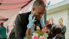 ΗΠΑ: Φυλακισμένοι στο «Αλκατράζ του Νότου» επανενώνονται με τις κόρες τους για έναν χορό