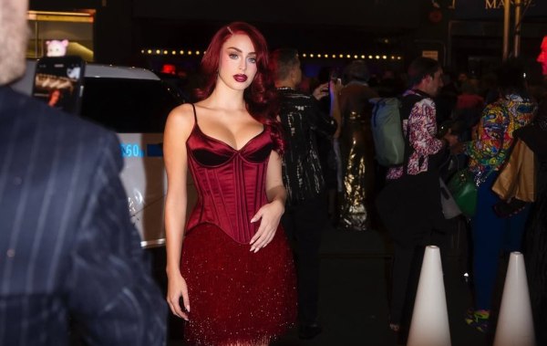 Η Camilla Araújo αποχωρεί από το OnlyFans μετά από πέντε χρόνια και κέρδη 20 εκατομμυρίων δολαρίων