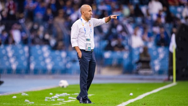 Παρελθόν από τον πάγκο της Κρουζέιρο ο Λεονάρντο Ζαρντίμ