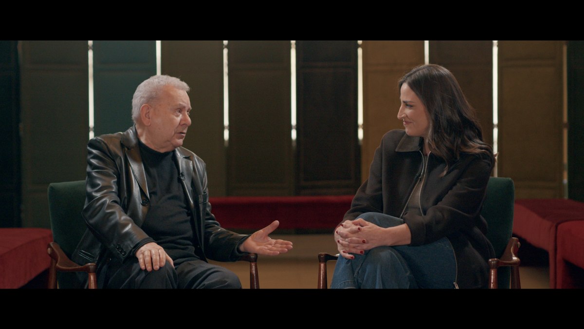 MEGA Stories: Ο Θάνος Μικρούτσικος μέσα από τα λόγια των δικών του ανθρώπων