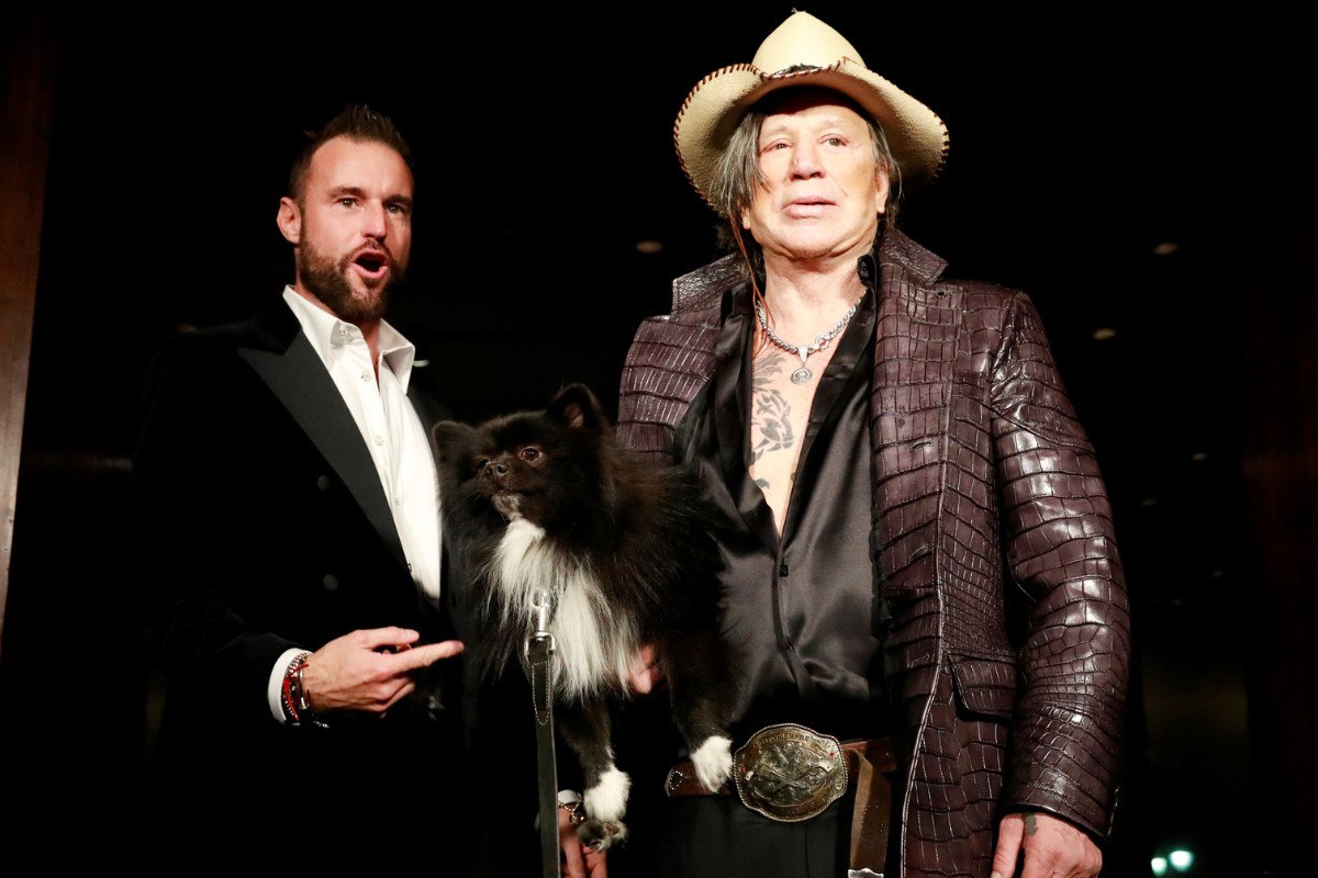 Έκπτωτος Μίκι Ρουρκ: Μετά τον ομοφοβικό οχετό, αντιμέτωπος με έξωση για χρέη χιλιάδων σε ενοίκια