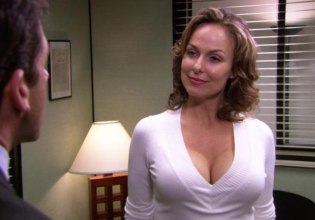 Τελικά, δεν απολύθηκε μόνο ο Έρικ Στόλτζ από την υπερπαραγωγή «Επιστροφή στο Μέλλον» – Αλλά και η Μελόρα Χάρντιν