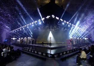 MadWalk 2025: Το Σάββατο 13 Δεκεμβρίου αποκλειστικά στο MEGA