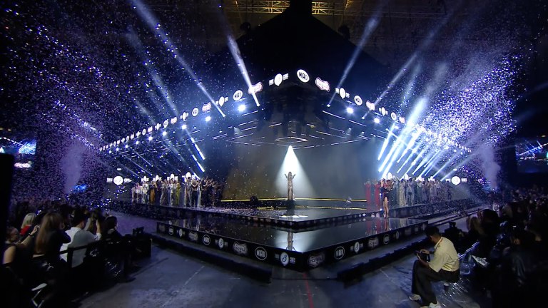 MadWalk 2025: Το Σάββατο 13 Δεκεμβρίου αποκλειστικά στο MEGA