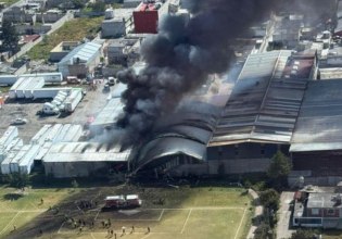 Πτώση αεροπλάνου στο Μεξικό, φόβοι για τουλάχιστον δέκα νεκρούς – Τρομακτικό βίντεο