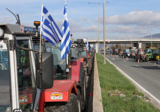 Τσουκαλάς: Σε σχέση με τους αγρότες ο πρωθυπουργός πέρασε από τις υποσχέσεις, στις κατασχέσεις