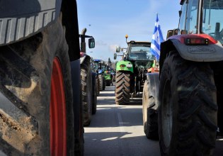 Δίπλα στους αγρότες Σωματεία και Ομοσπονδίες – Συγκέντρωση το απόγευμα στο υπ. Αγροτικής Ανάπτυξης