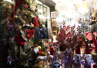 Εορταστικό ωράριο: Πρεμιέρα κάνει την Πέμπτη – Τι πρέπει να γνωρίζετε