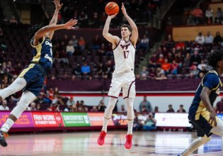 NCAA: «Καυτός» Αβδάλας ξανά και νέα νίκη για το Βιρτζίνια Τεκ (vid)