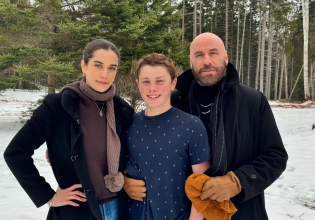 Ο μικρότερος γιος του Τζον Τραβόλτα φέρεται να γεννήθηκε από δωρεά ωαρίου της εγγονής του Έλβις Πρίσλεϊ