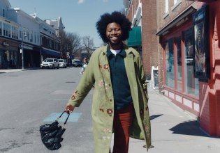 Τζέρεμι Ο. Χάρις: Ελεύθερος χωρίς κατηγορίες στην Ιαπωνία ο ηθοποιός του Emily In Paris μετά την υπόθεση MDMA